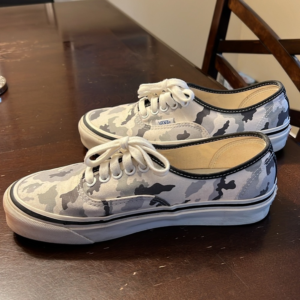 Camo Vans - Picture 5 of 6